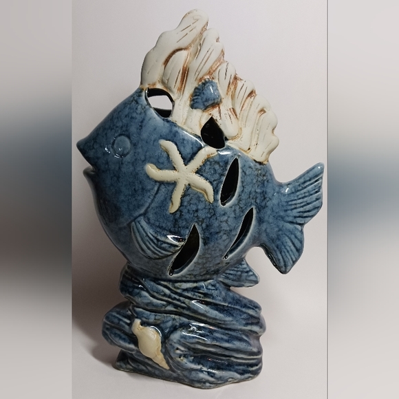 Large Ceramic Fish Figurine - Picture 2 of 6